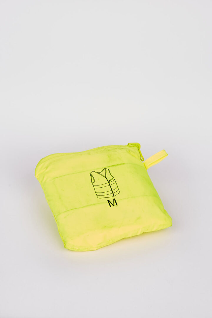  - So far, the Swiss welfare system has been gradually adapting to changing labor markets. Political polarization, however, makes reforms increasingly difficult. When will this yellow pouch be opened? December 2019. - Copyright © © S. Borcard - N. Metraux - Zurich - Canton de Zurich - Suisse - 